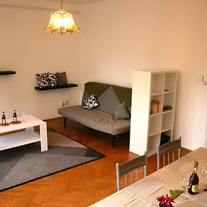 Castle Stallion Apartament