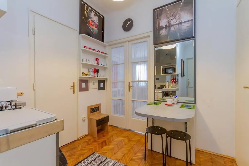 Apartment Poppy'S Home By The Danube By Nw Budapest