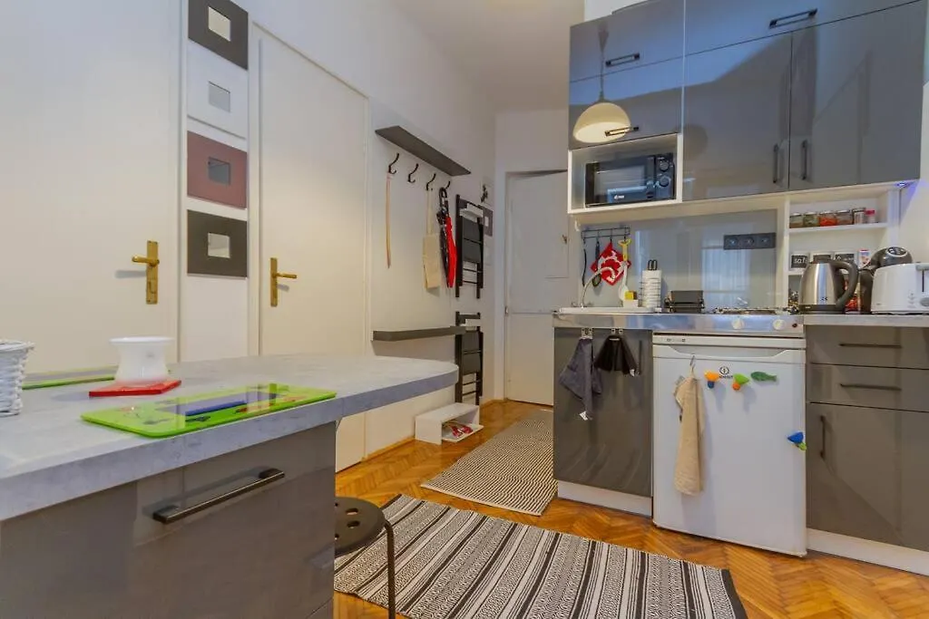 Apartment Poppy'S Home By The Danube By Nw Budapest Hungary